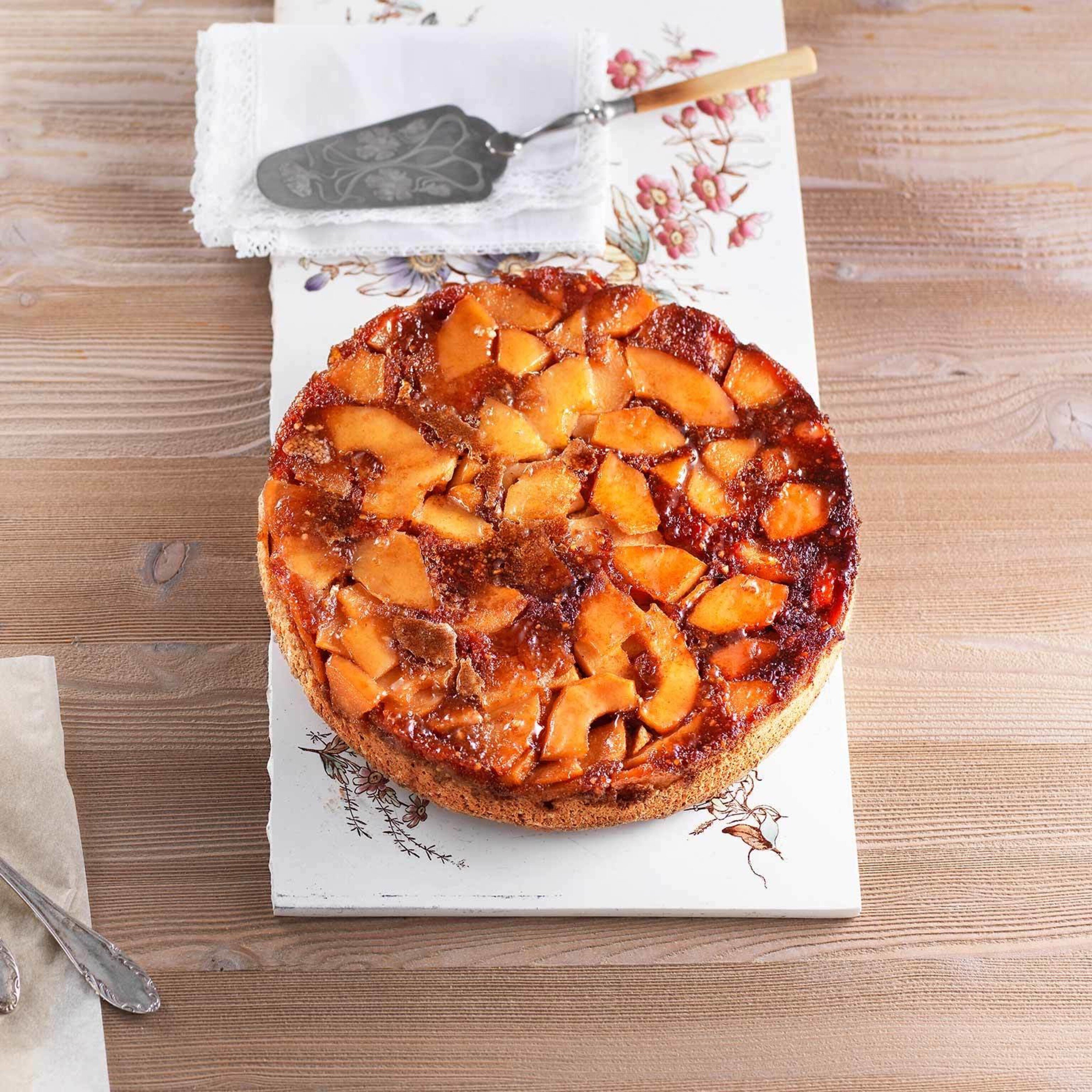 Gestürzter Quittenkuchen