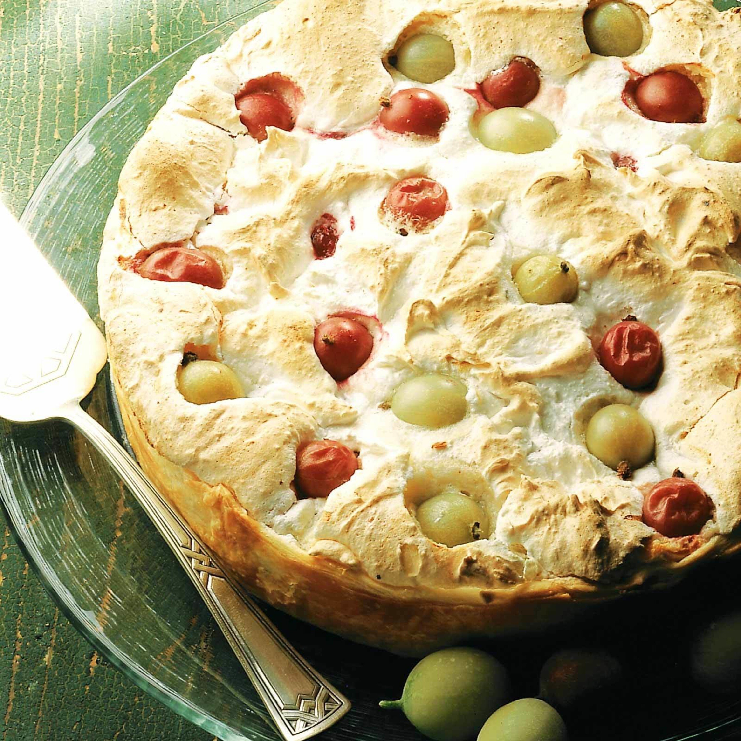 Meringuierte Stachelbeertorte