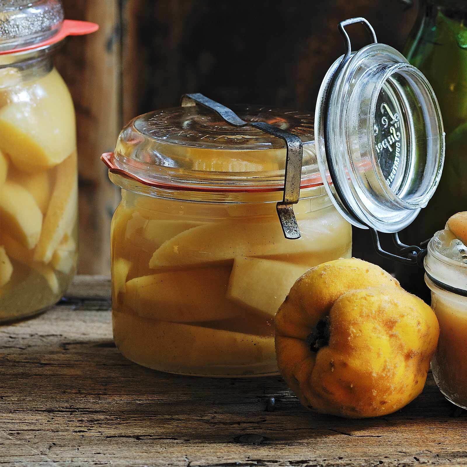 Quartiers de coings au sirop