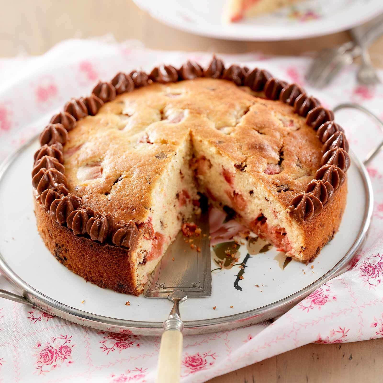 Rhabarber-Schokolade-Kuchen