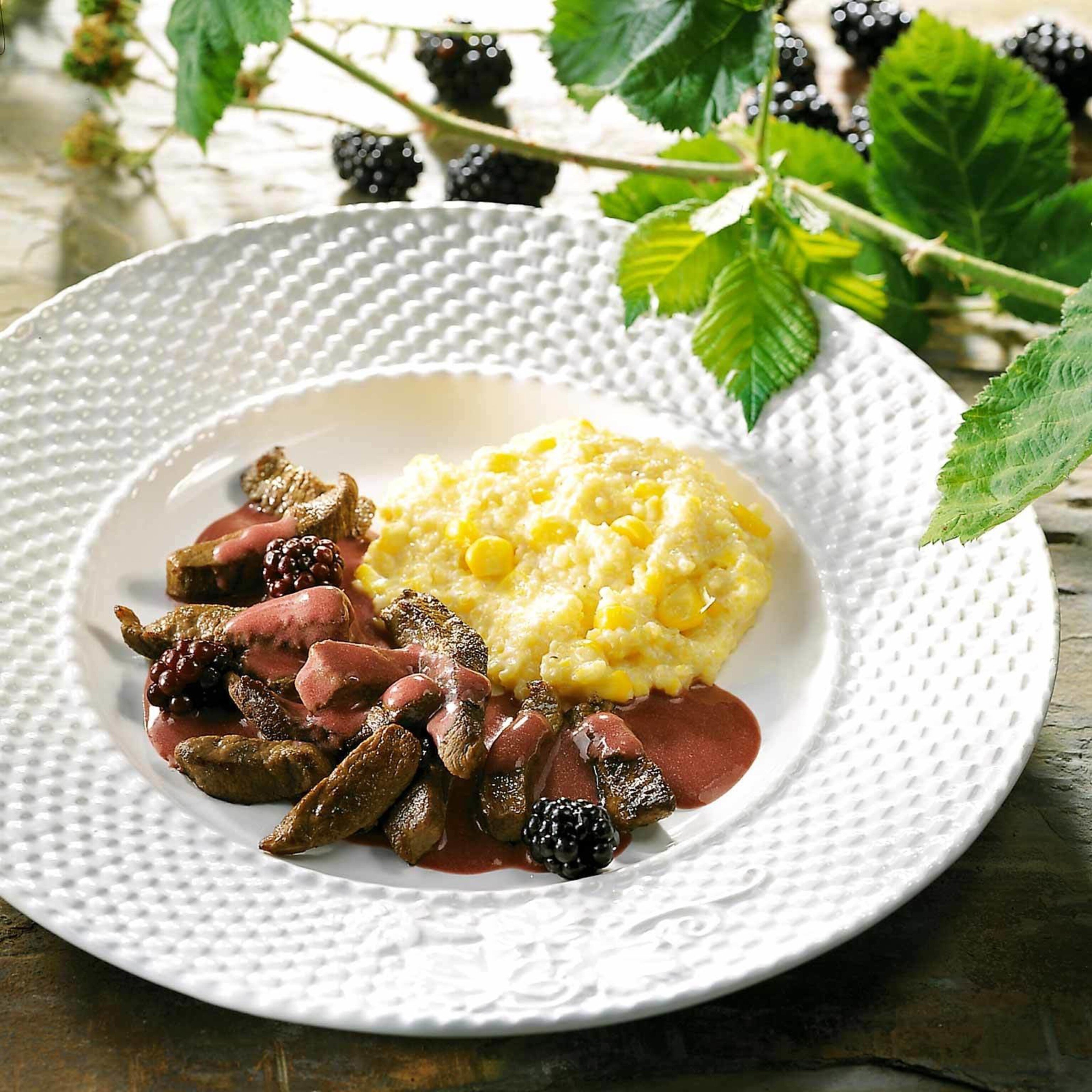 Reh-Geschnetzeltes an Brombeersauce