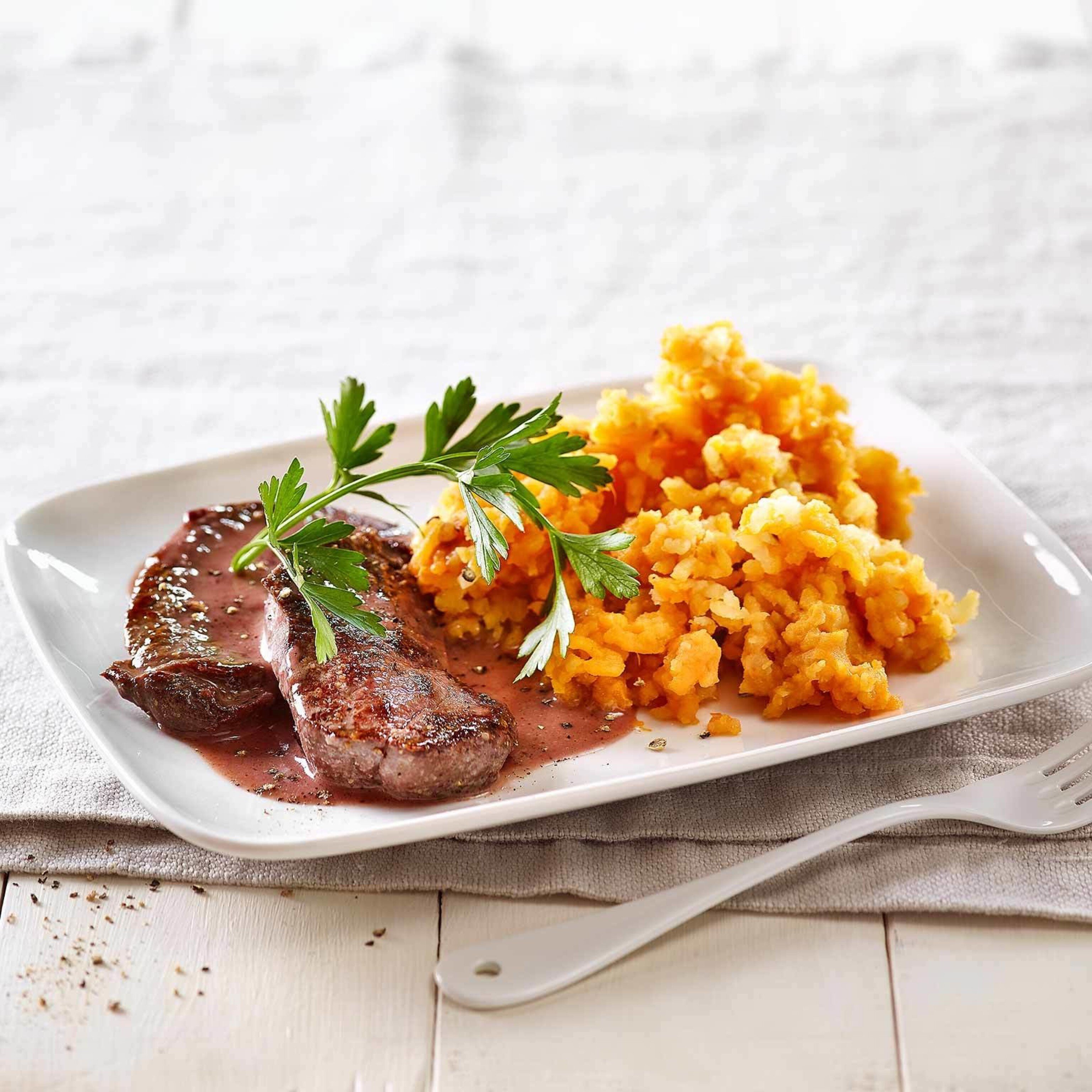 Rehschnitzel mit Kürbisschnee