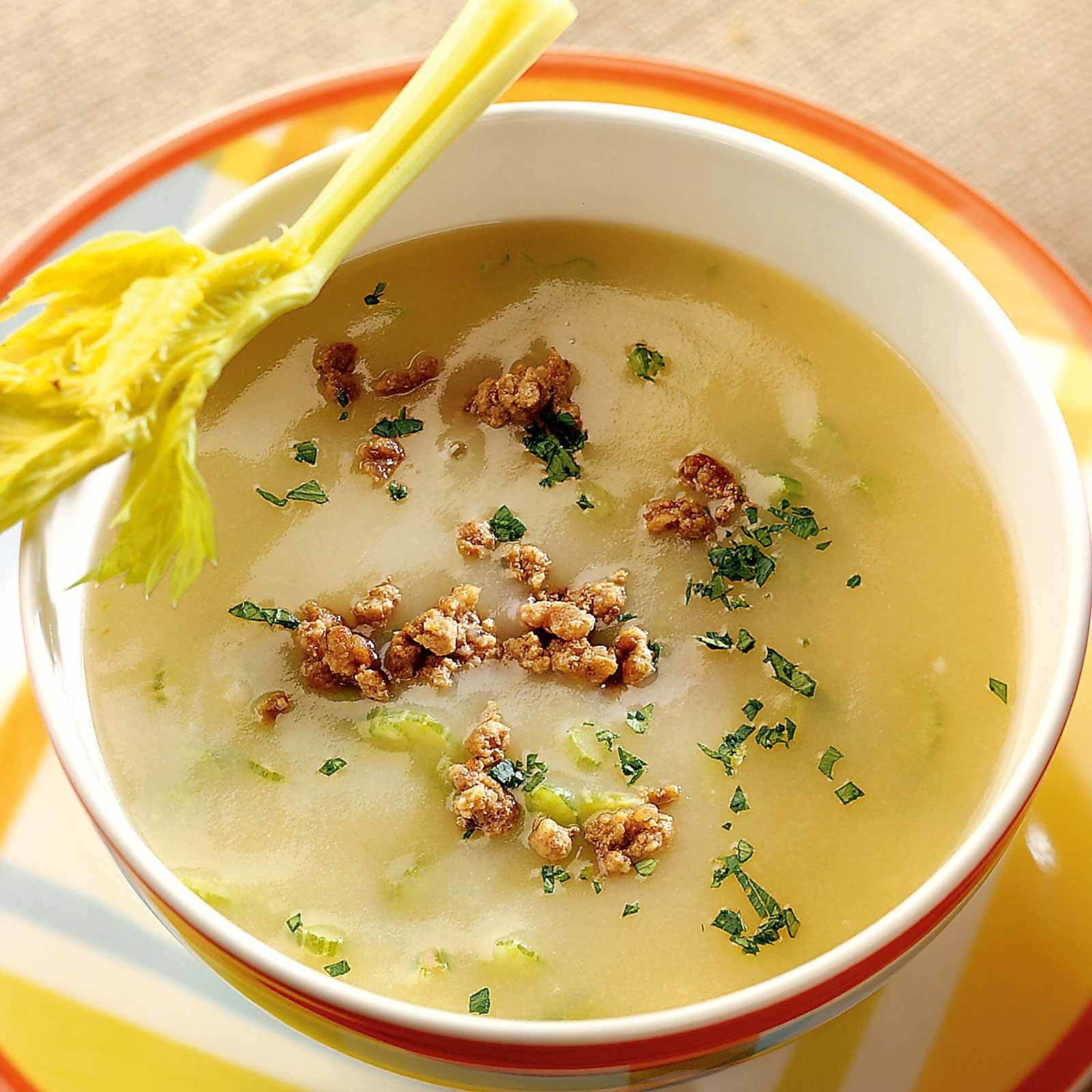 Kartoffel-Hackfleisch-Suppe
