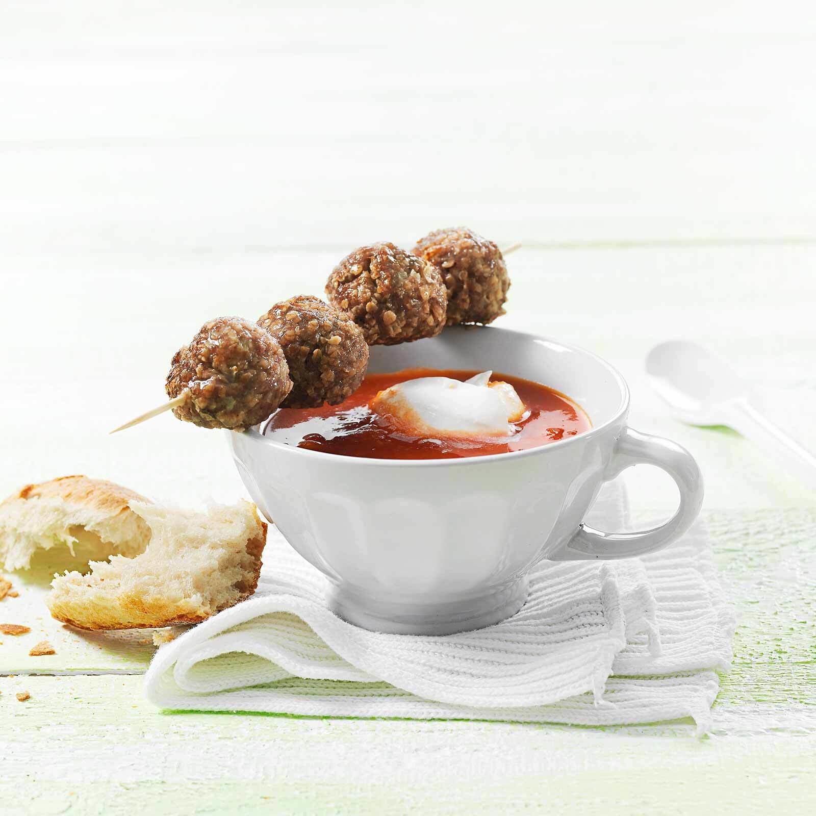 Soupe de tomate aux boulettes