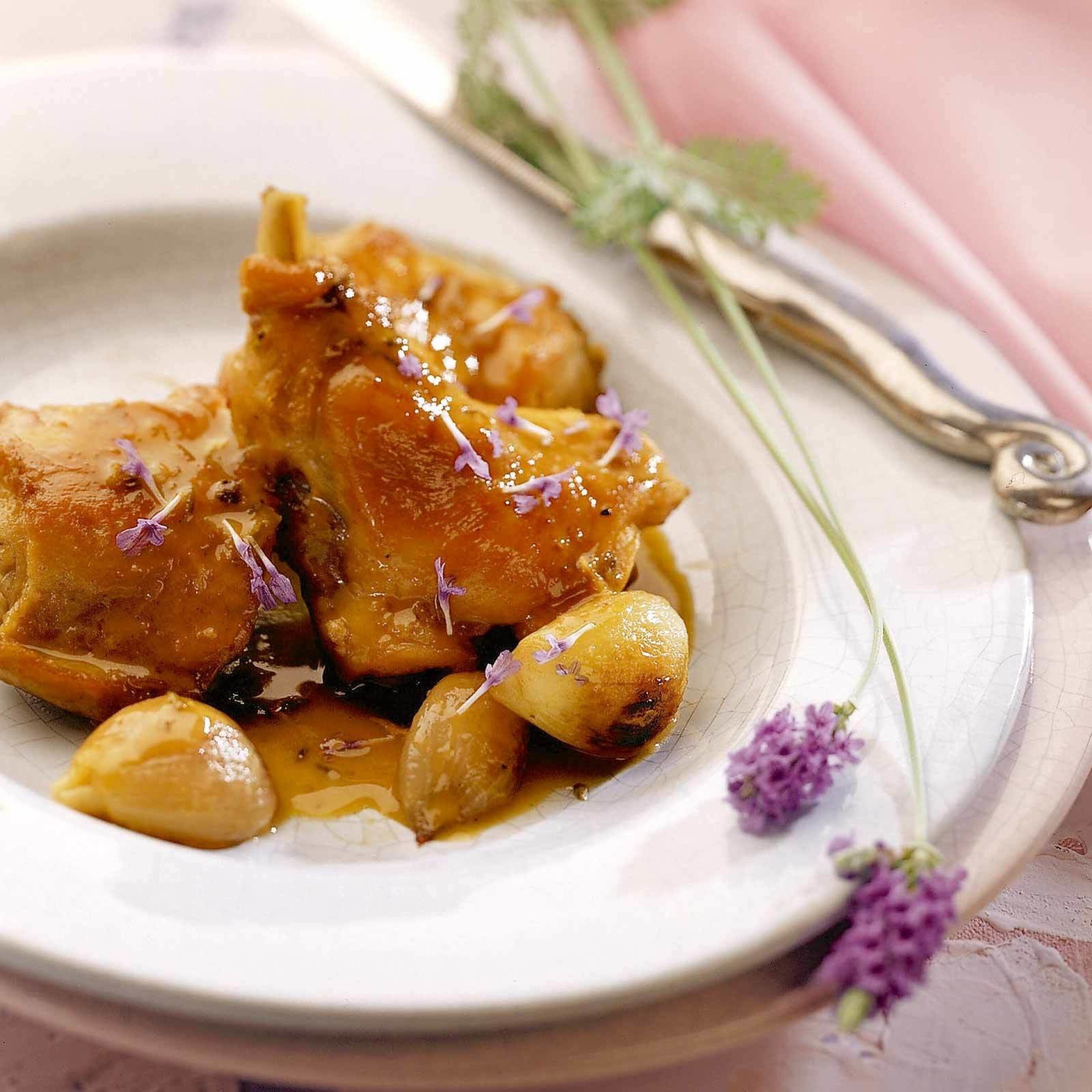 Kaninchenragout mit Lavendel