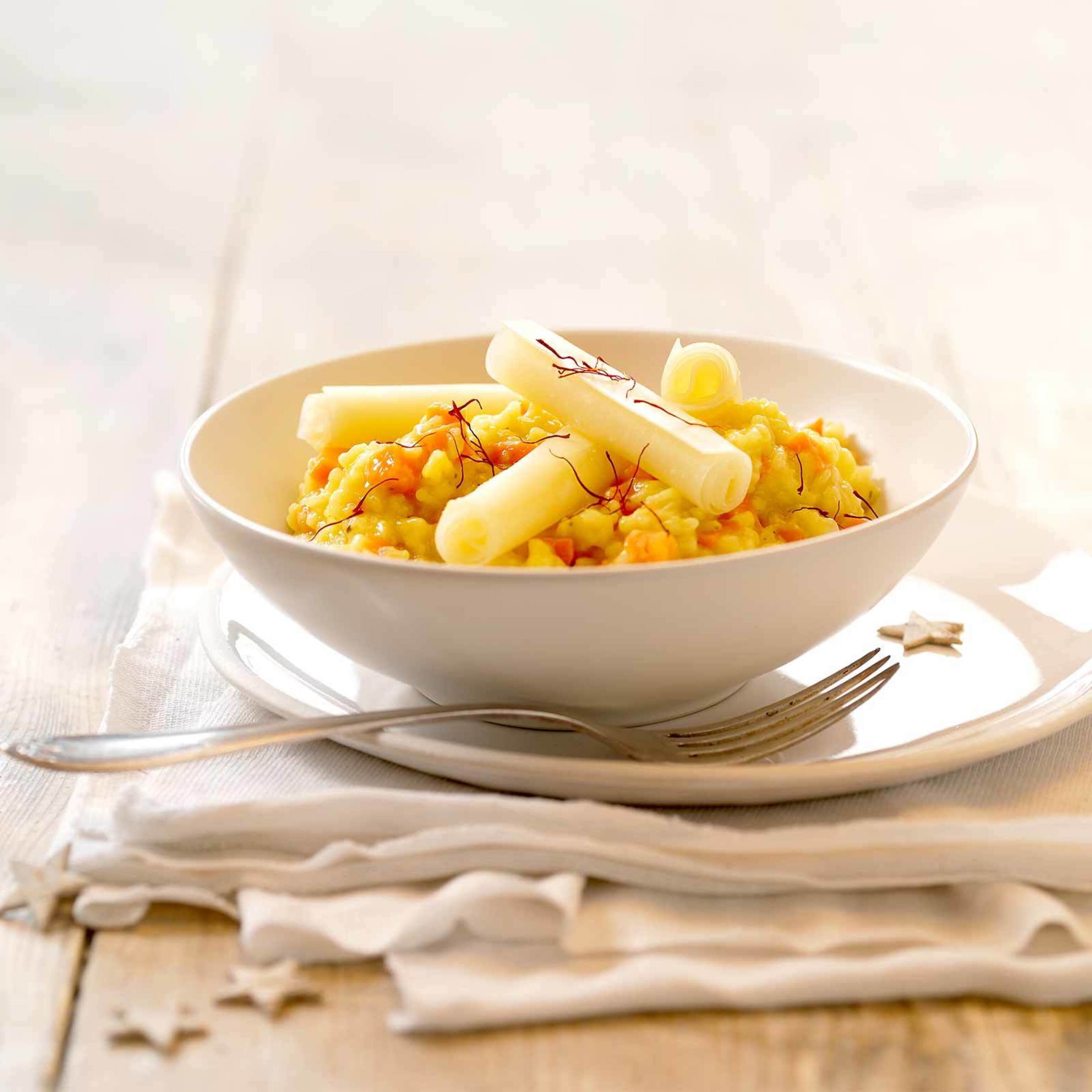 Safranrisotto mit Hobelkäse