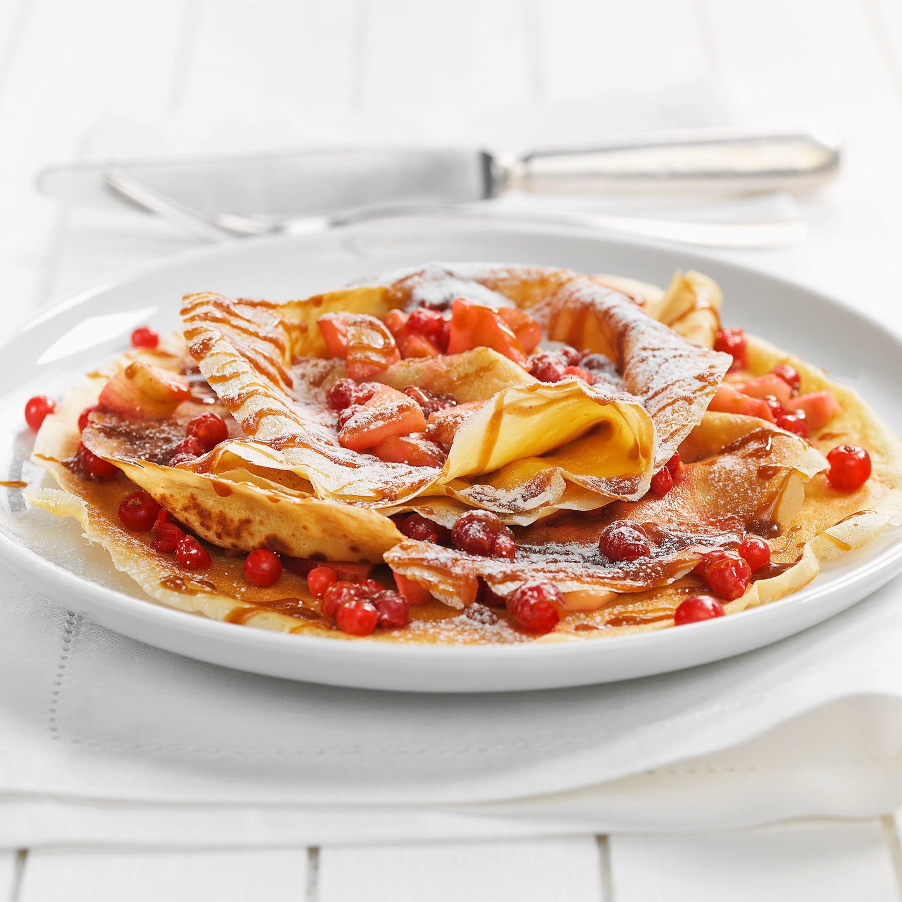 Crêpes aux fruits et caramel au beurre salé