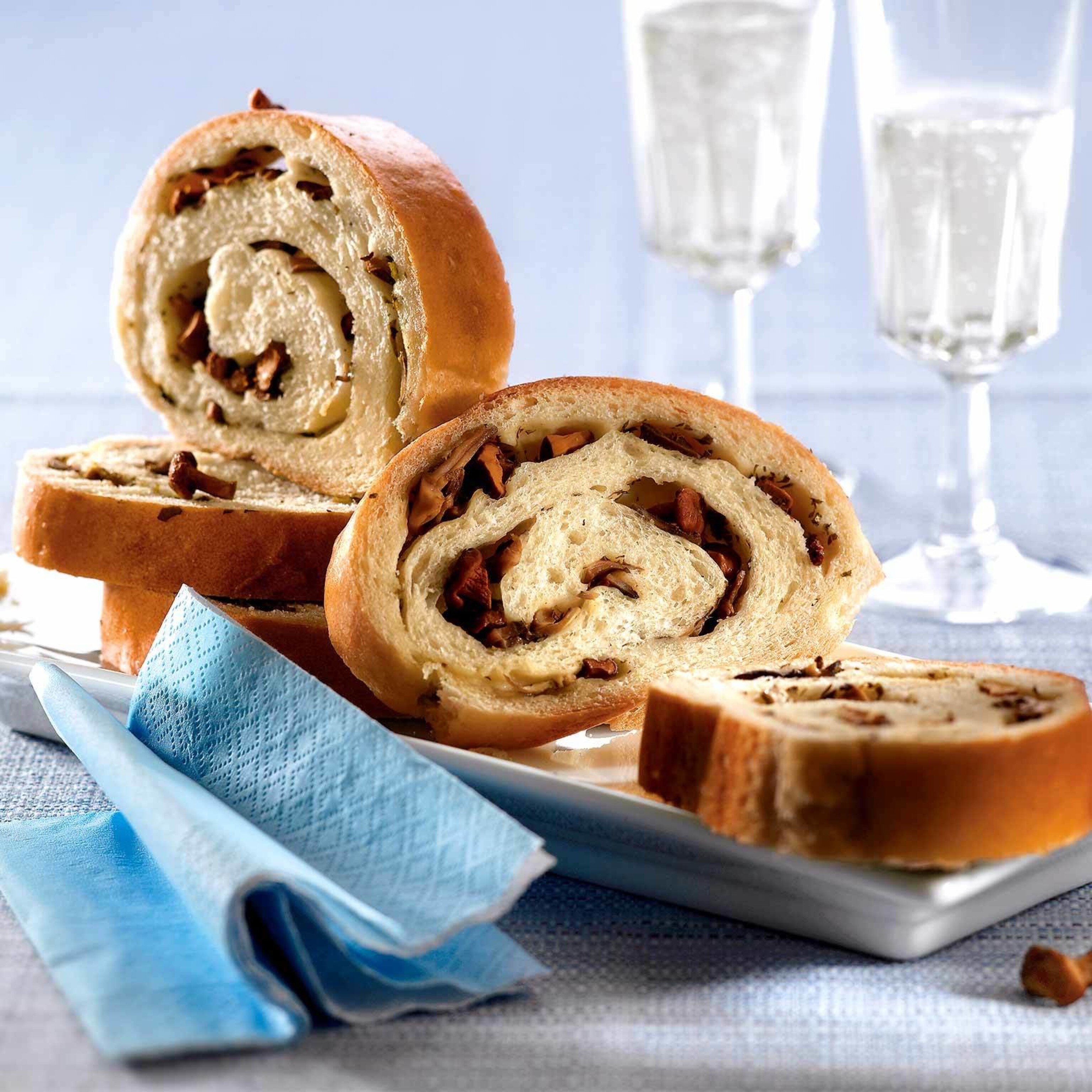 Pain aux champignons et à l’ail