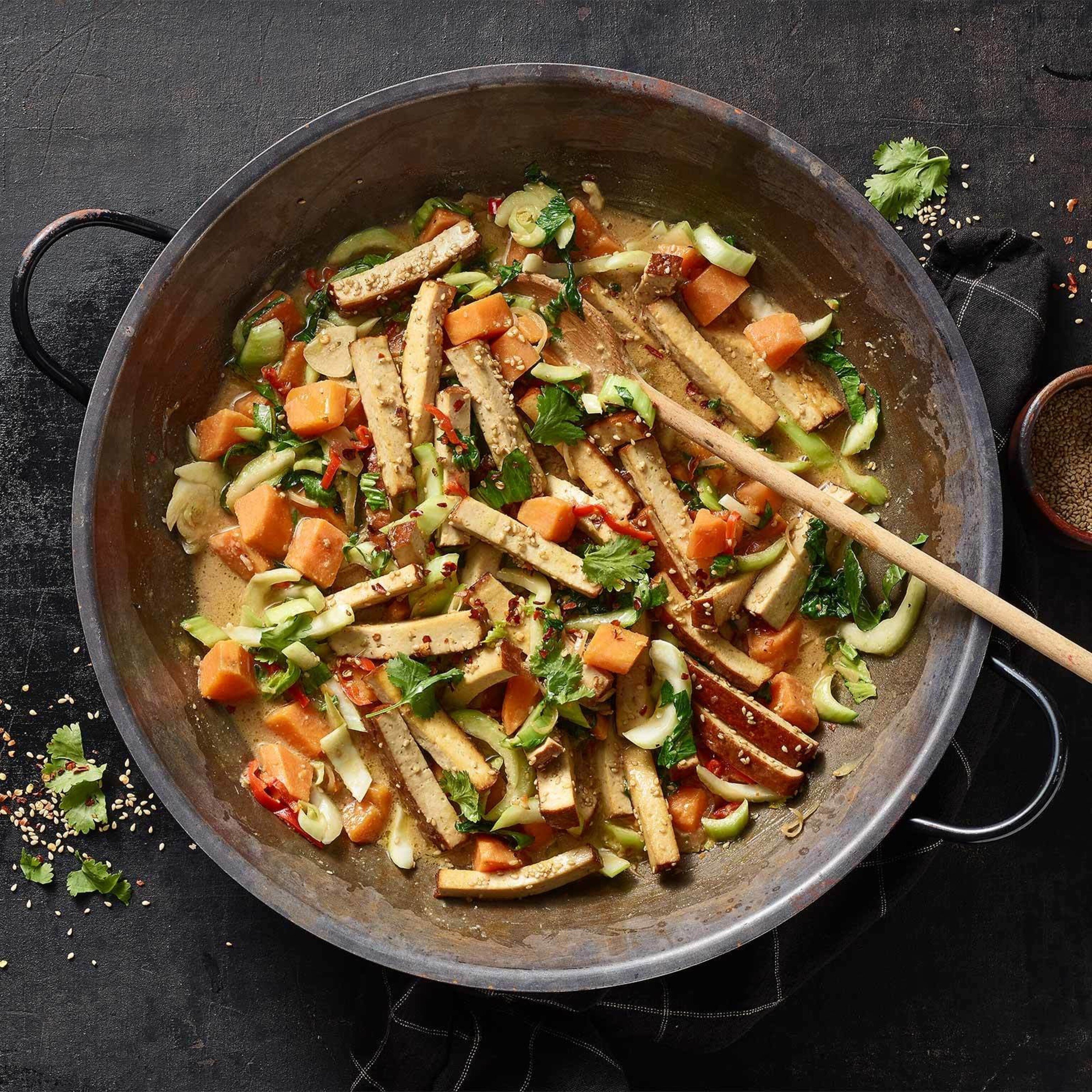 Tofu-Miso-Curry mit Süsskartoffeln