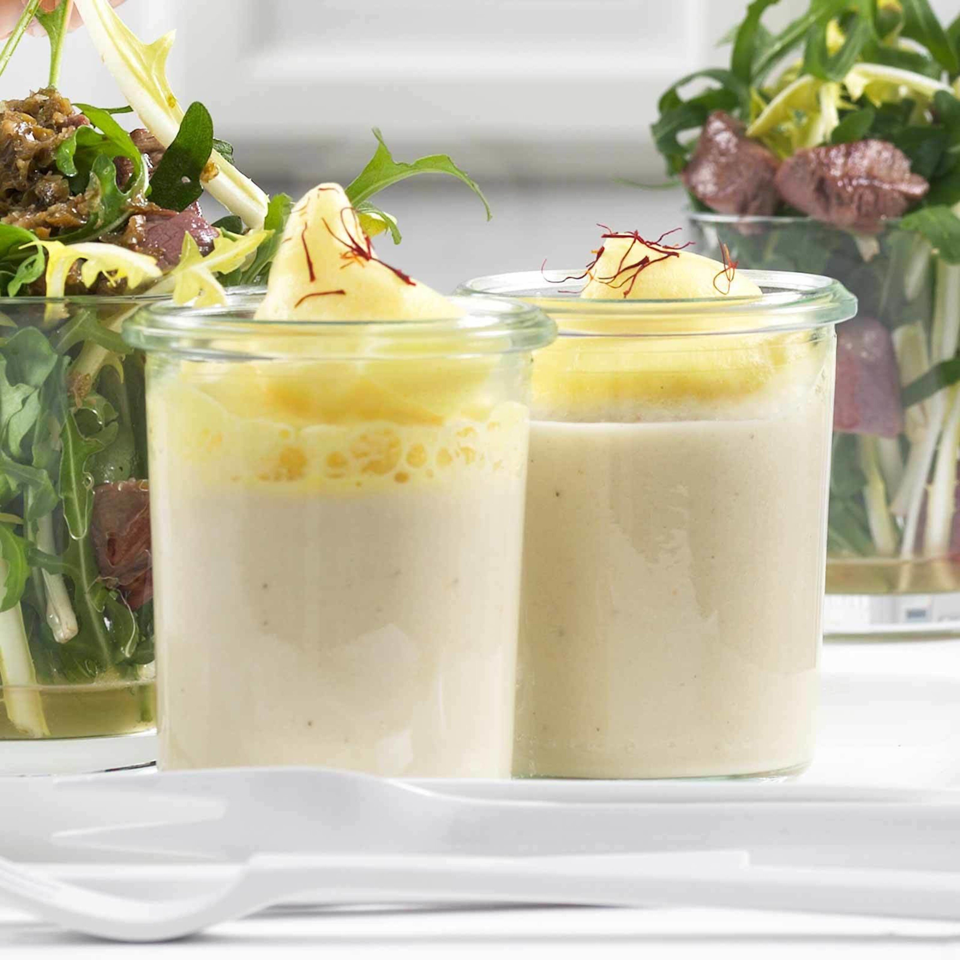 Schalotten-Safran-Cappuccino