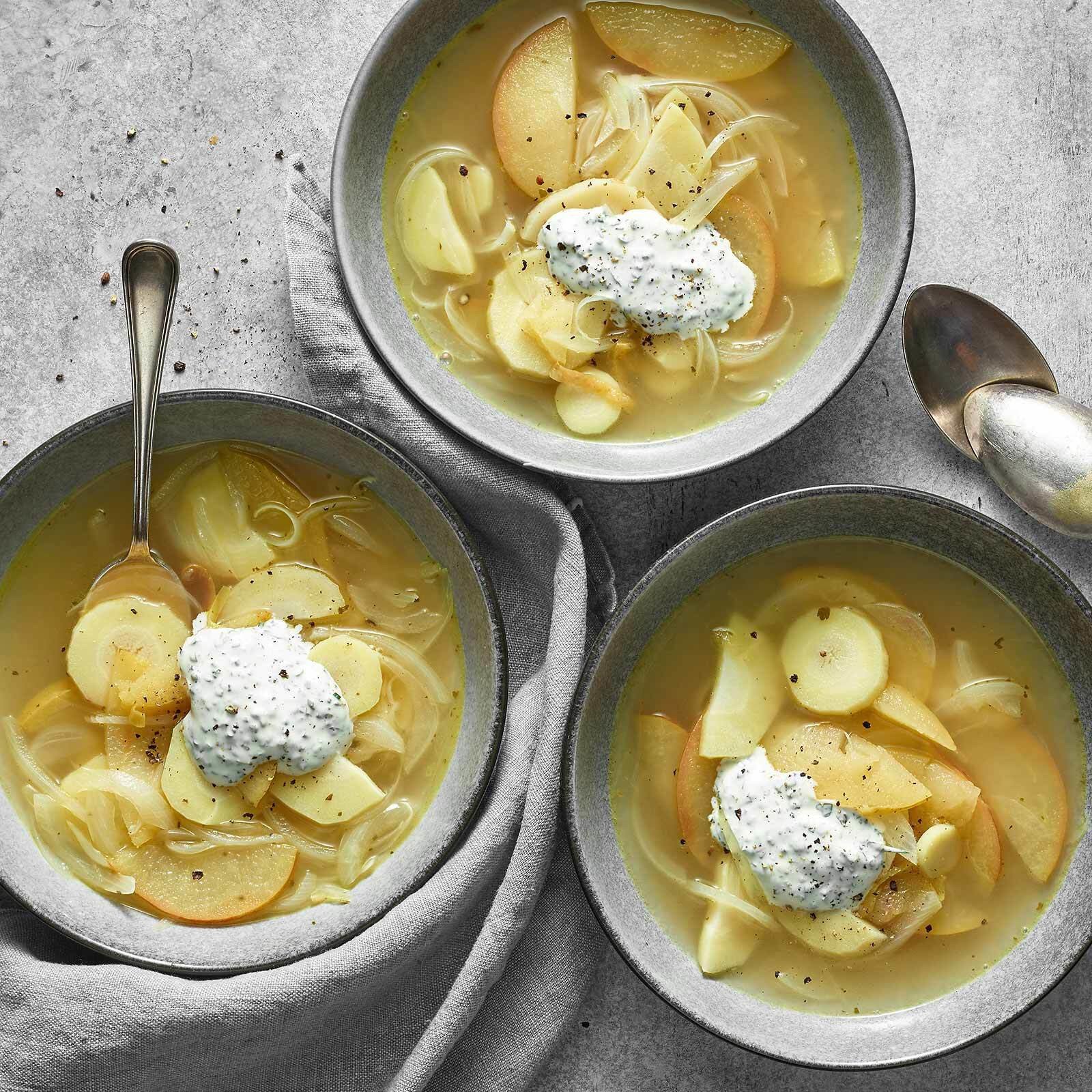 Pastinaken-Apfel-Suppe