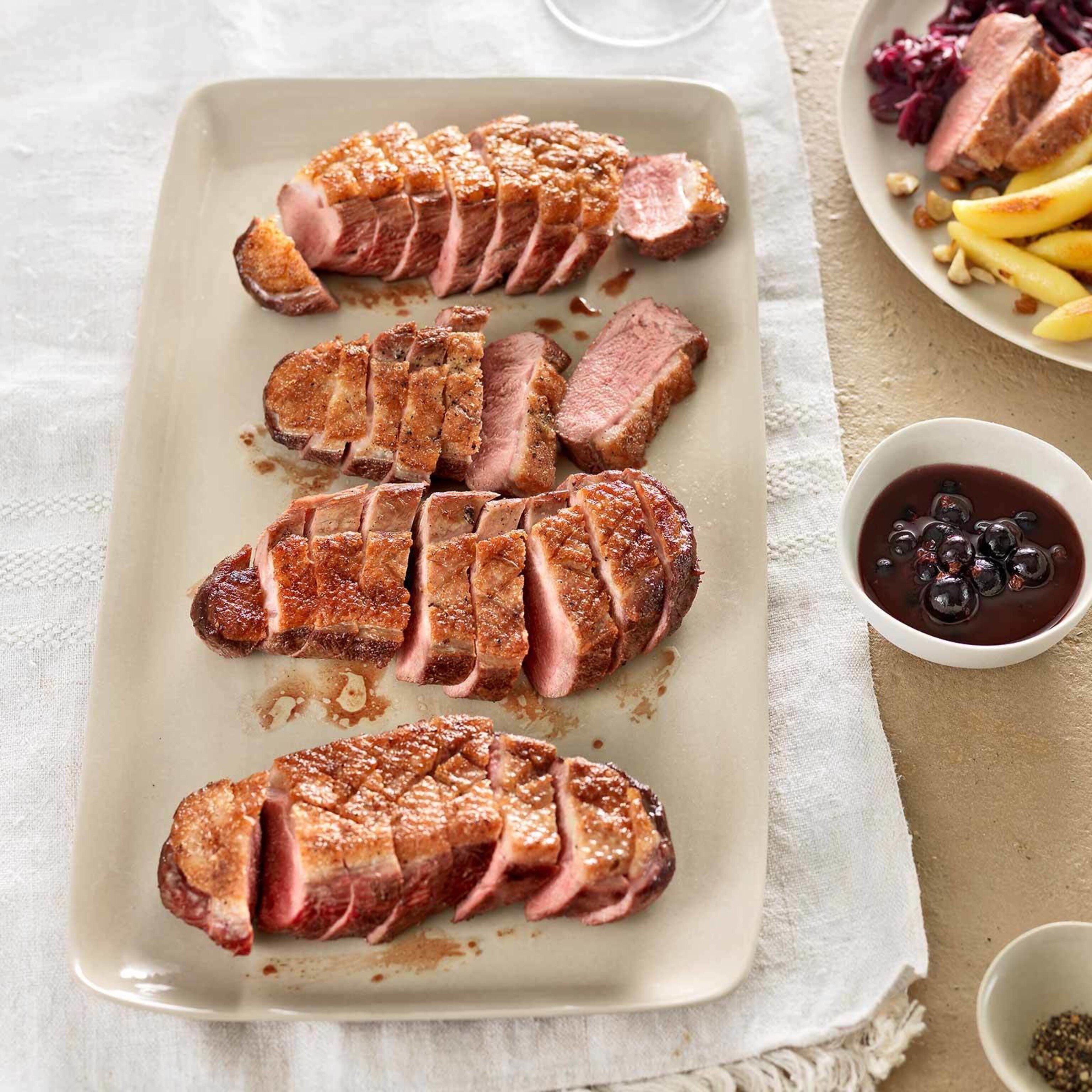 Entenbrüstli mit Cassissauce