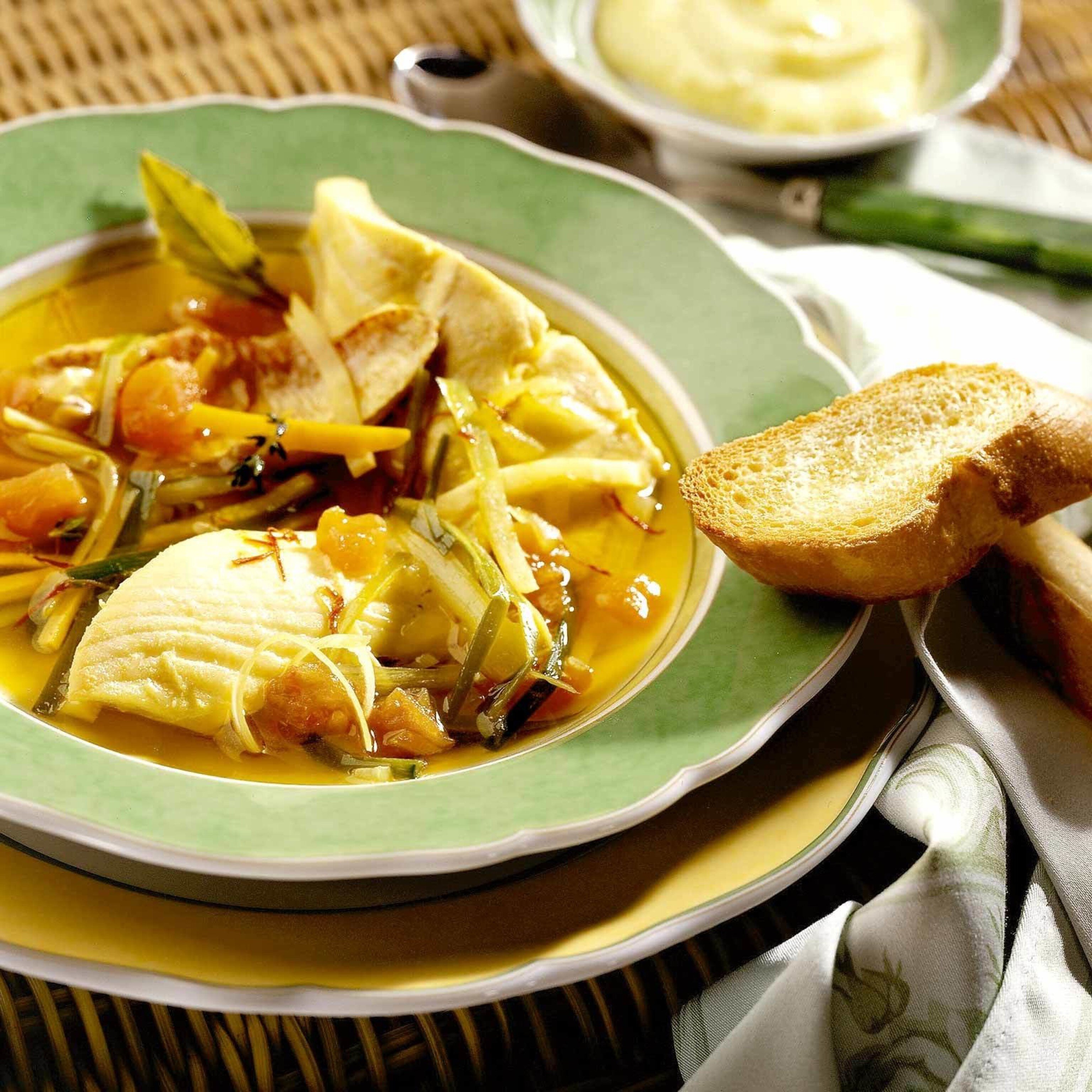 Fischsuppe mit Knoblauchmayonnaise