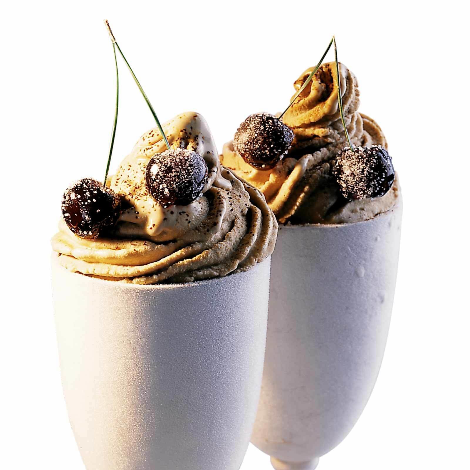 Kaffee-Amaretto-Glace
