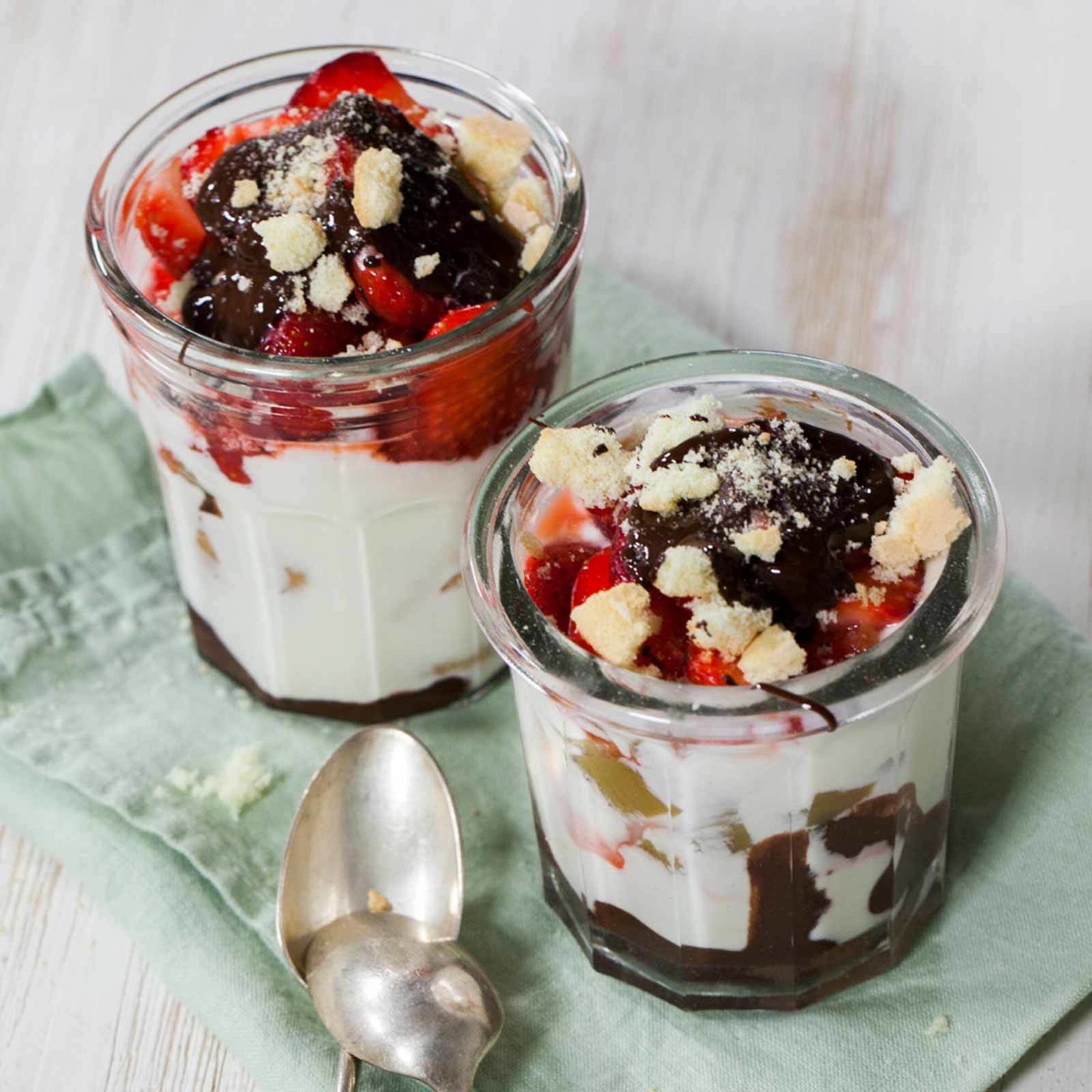Tiramisu rhubarbe et fraise