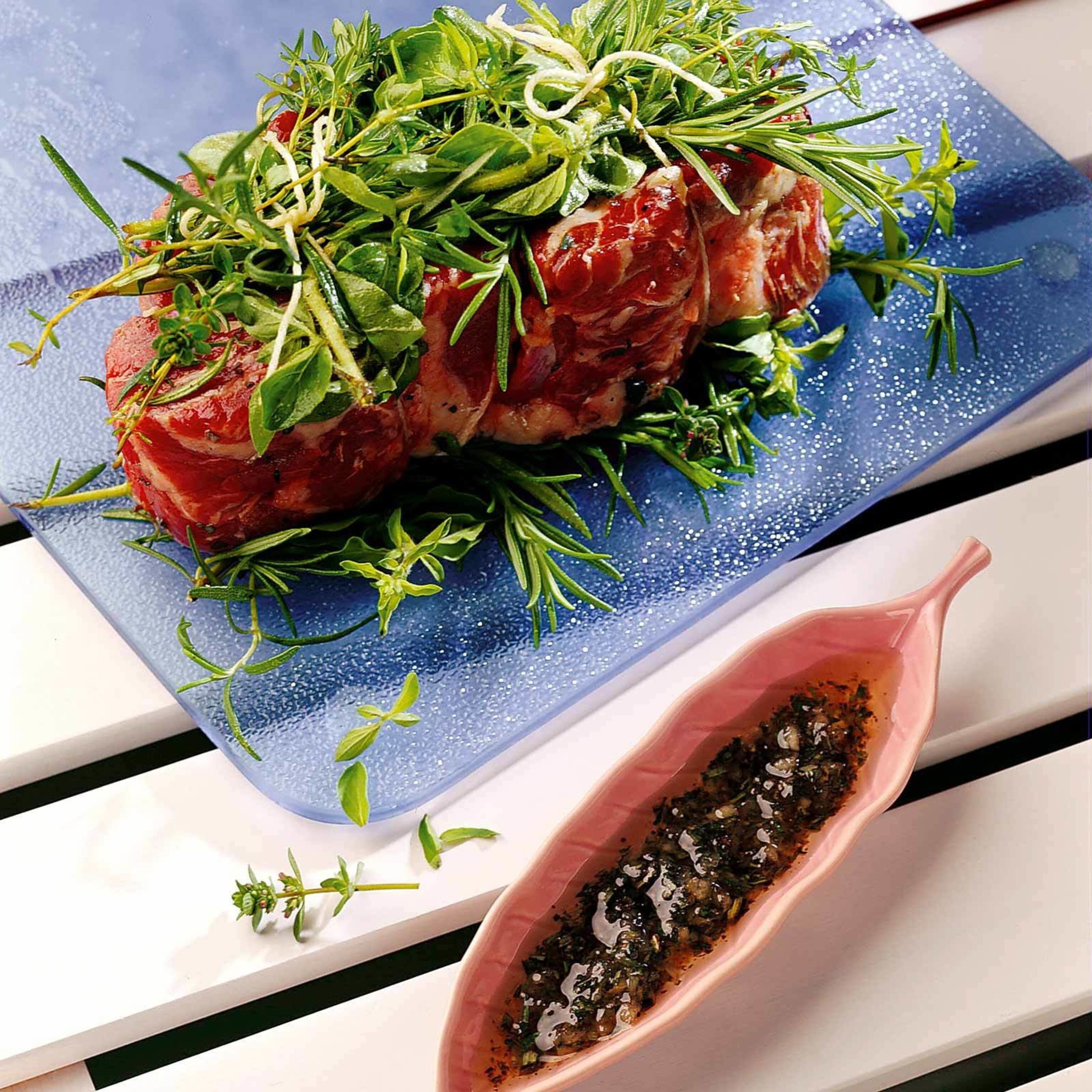 Rindssteaks mit Kräuter-Marinade